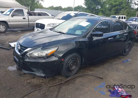 2017 Nissan Altima 2.5 Sr из США, поврежденный, VIN 1N4AL3AP6HC233387